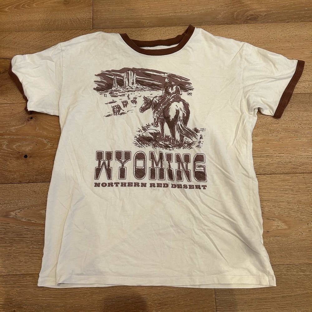 Hollister | Wyoming Graphic Ringer Tee